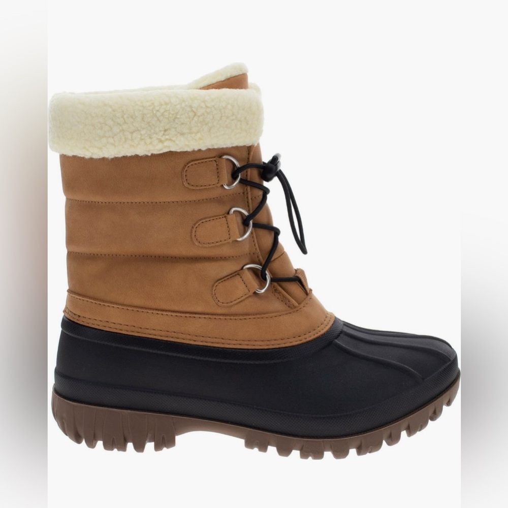 Chooka Tan and Black Winter Boots